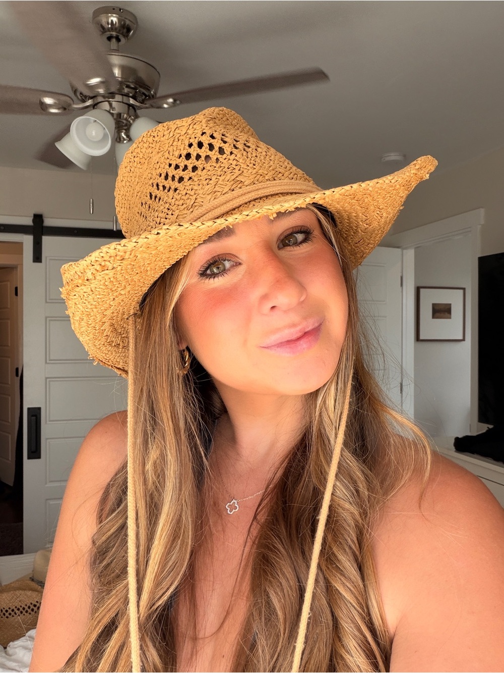Straw Sun Hat with Chin Ties - Tan